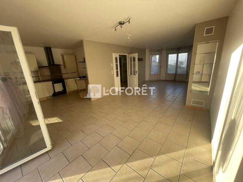 Maison à vendre, 101m², Bousse