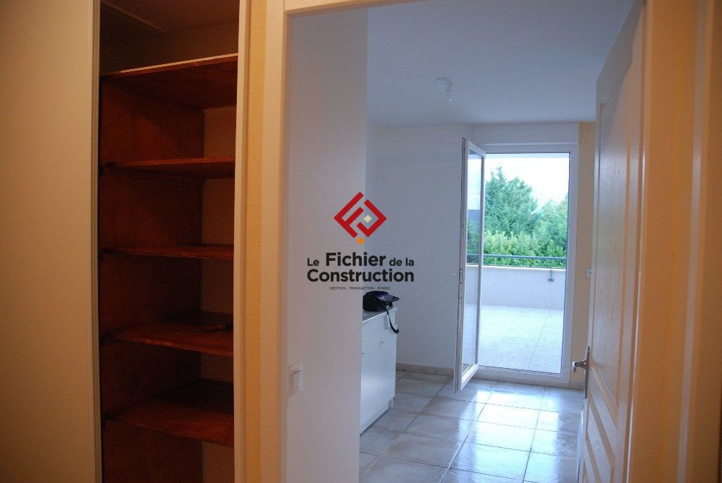 Appartement à louer, 68m², Saint-Ismier
