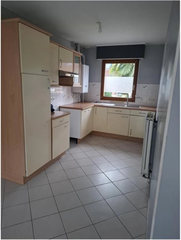 Maison à louer, 83m², Neuville-en-Ferrain