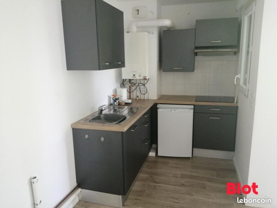 Appartement à louer, 37m², Plescop