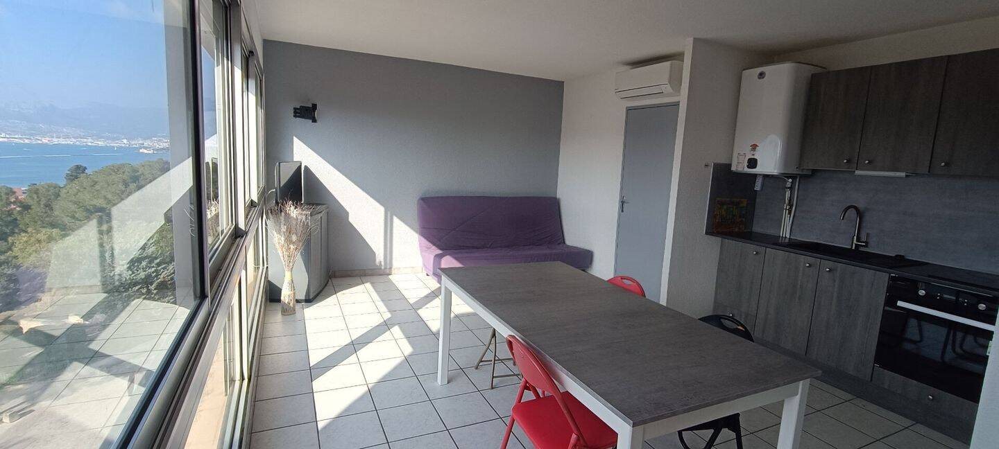 Appartement à vendre, 40m², Saint-Mandrier-sur-Mer
