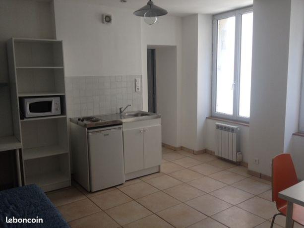 Appartement à louer, 21m², Saint-Etienne