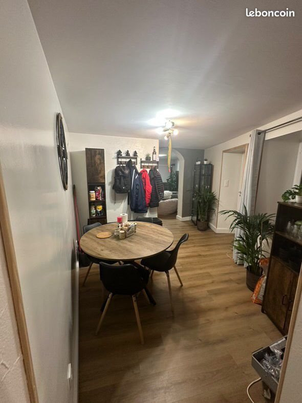 Maison à louer, 54m², Chalain-le-Comtal