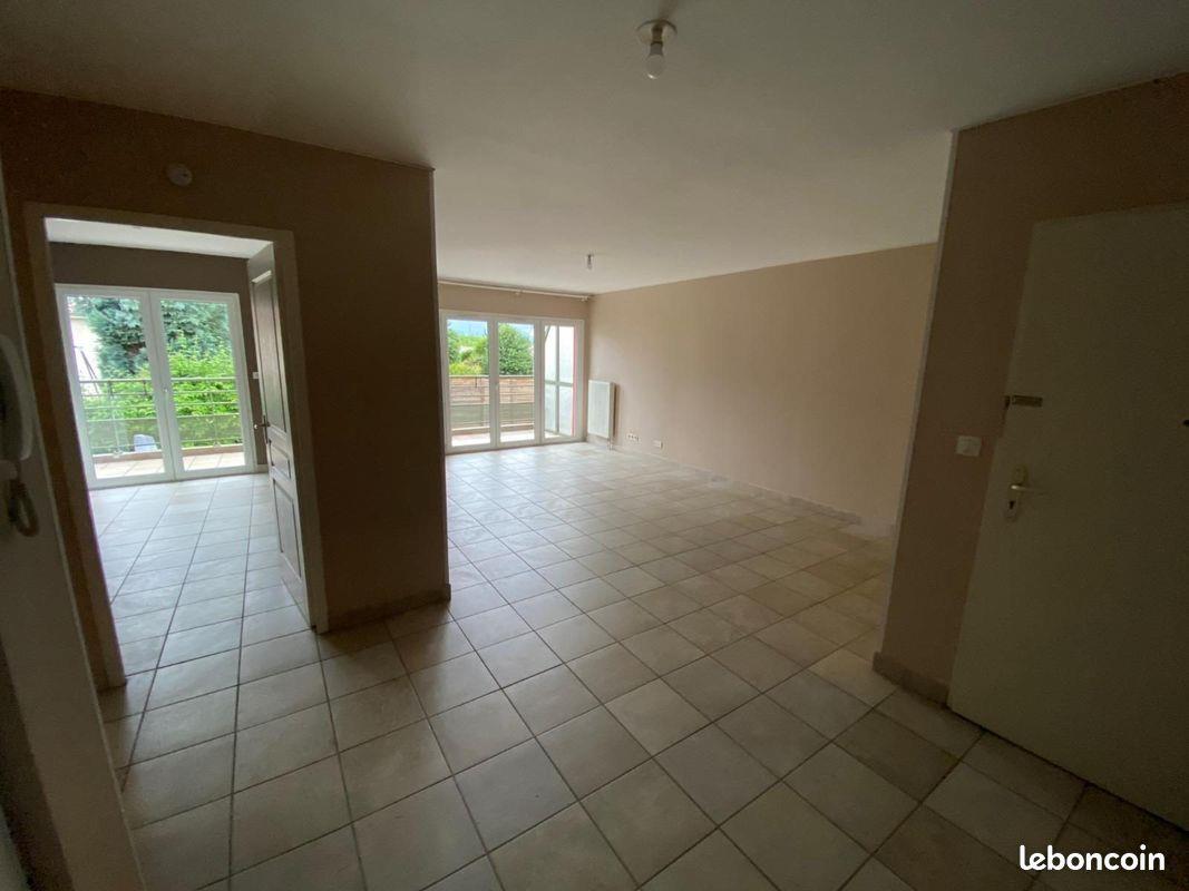 Appartement à louer, 75m², Saint-Jean-Bonnefonds