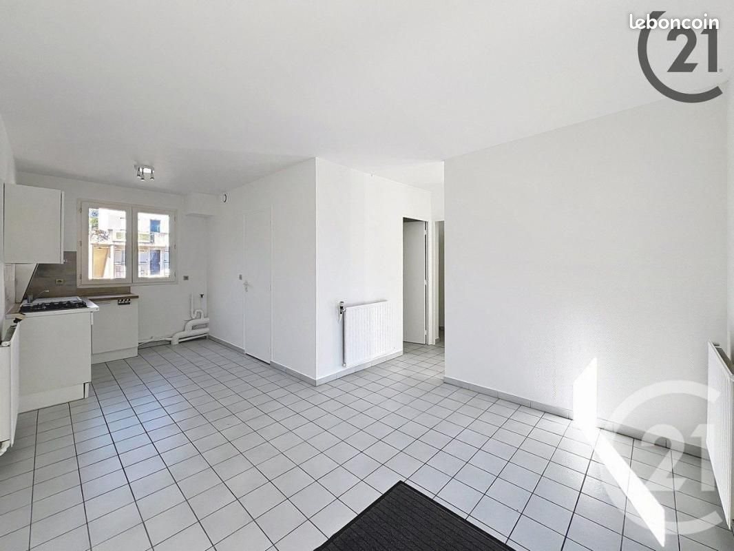 Appartement à louer, 29m², Vert-Saint-Denis