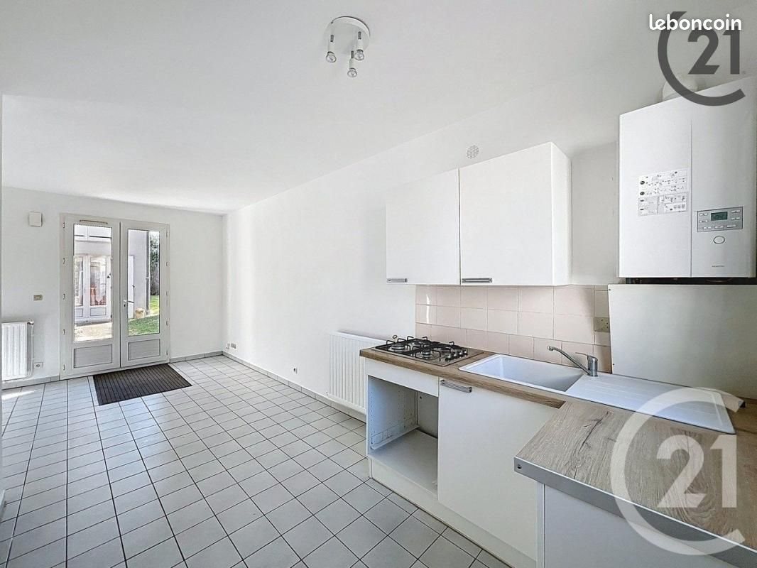 Appartement à louer, 29m², Vert-Saint-Denis