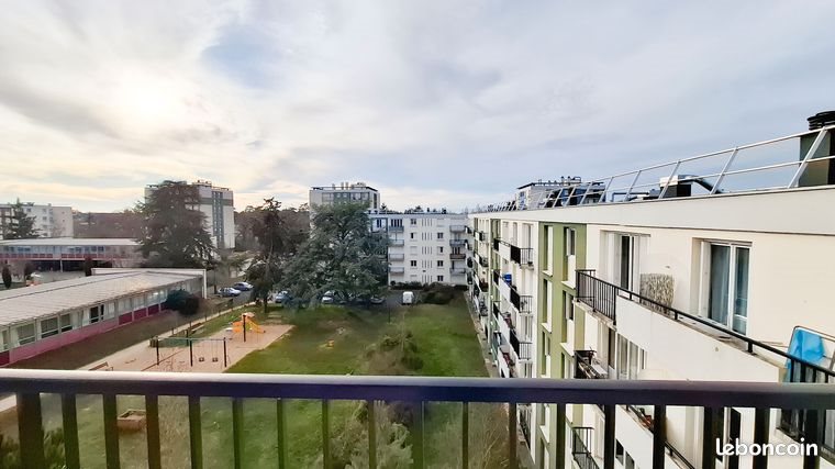 Appartement à louer, 73m², Tours