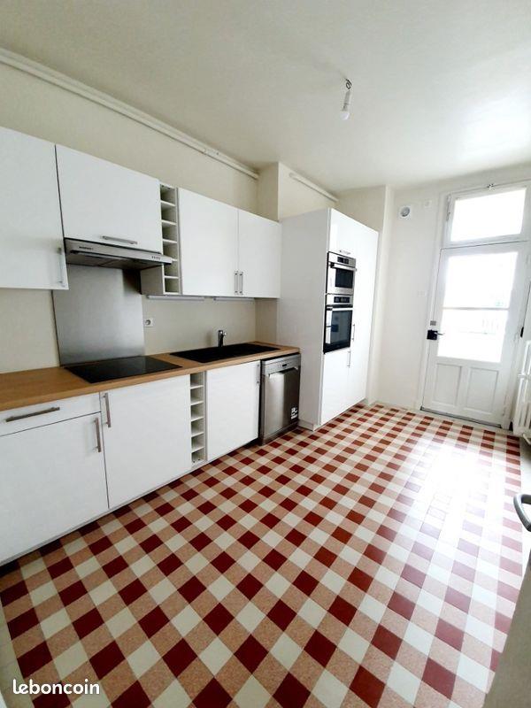 Appartement à louer, 87m², Tours