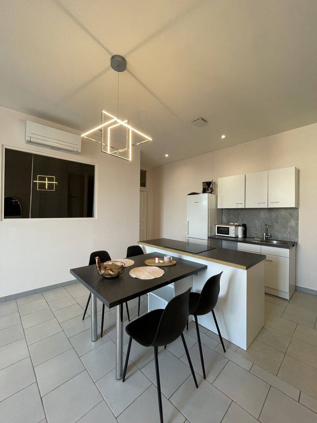 Appartement à vendre, 150m², Nîmes