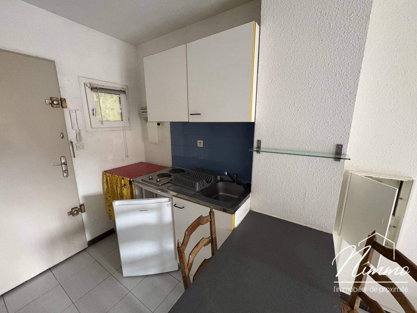 Appartement à louer, 22m², Nîmes