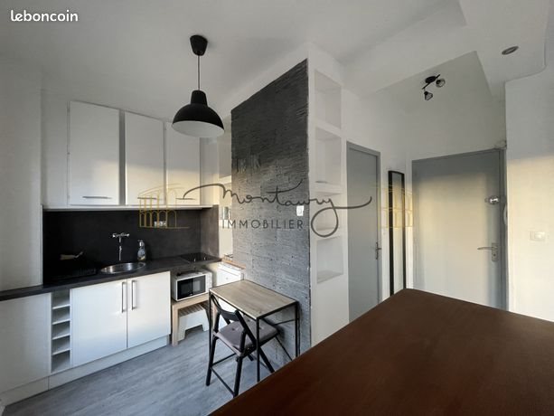 Appartement à louer, 28m², Nîmes