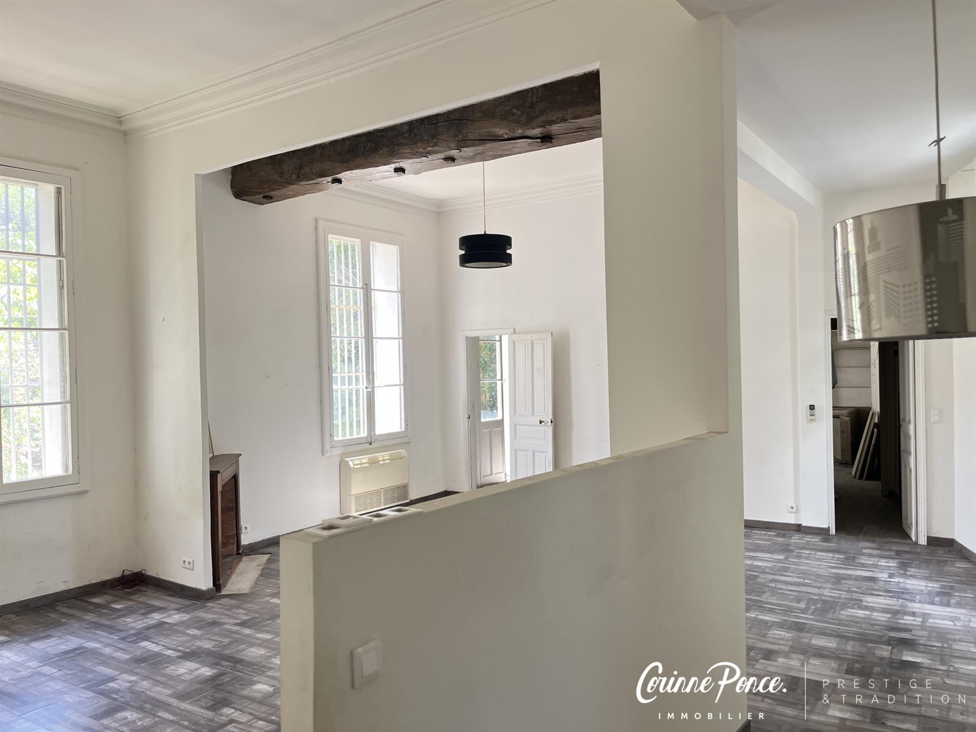 Appartement à vendre, 185m², Nîmes