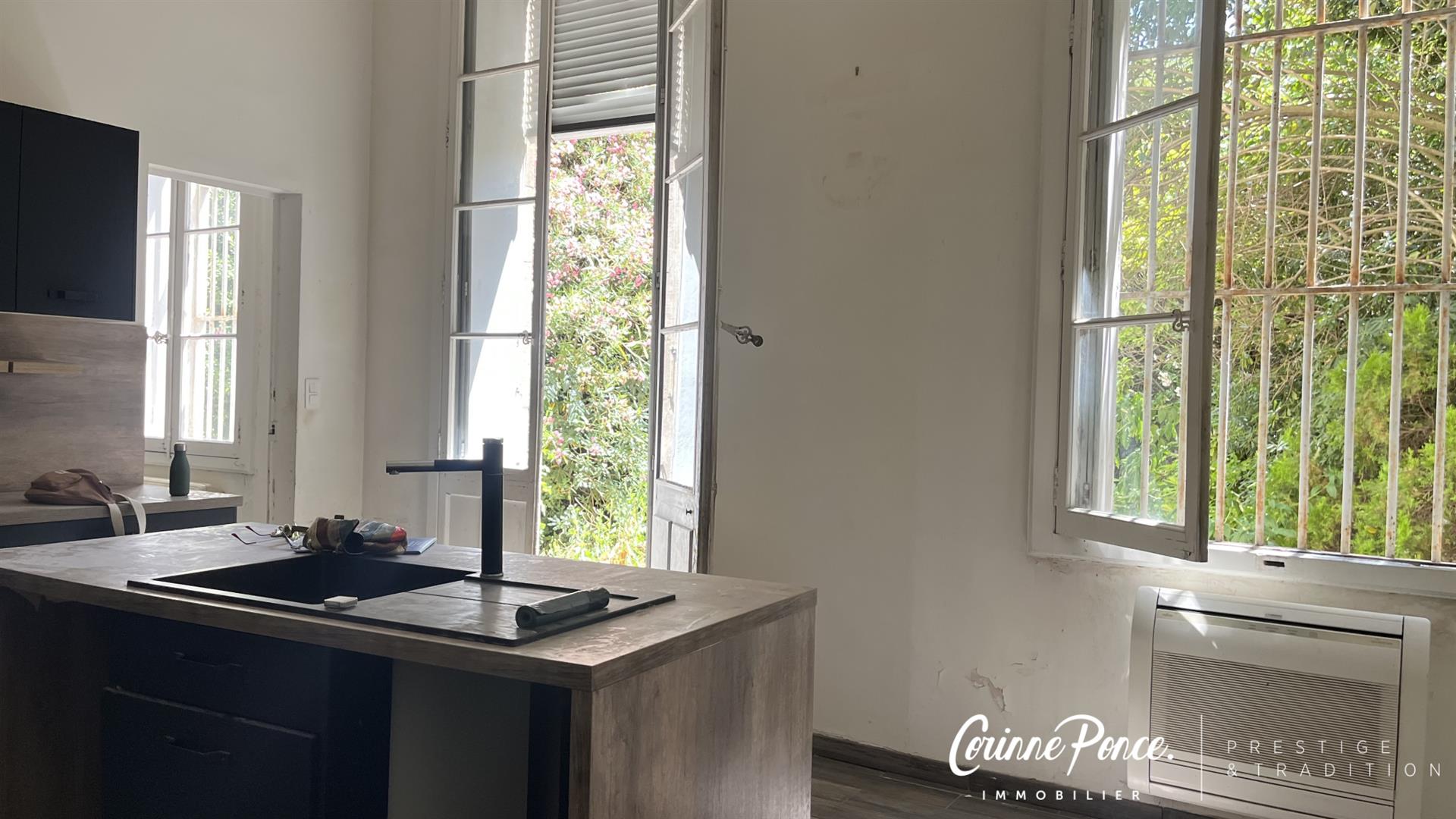 Appartement à vendre, 185m², Nîmes