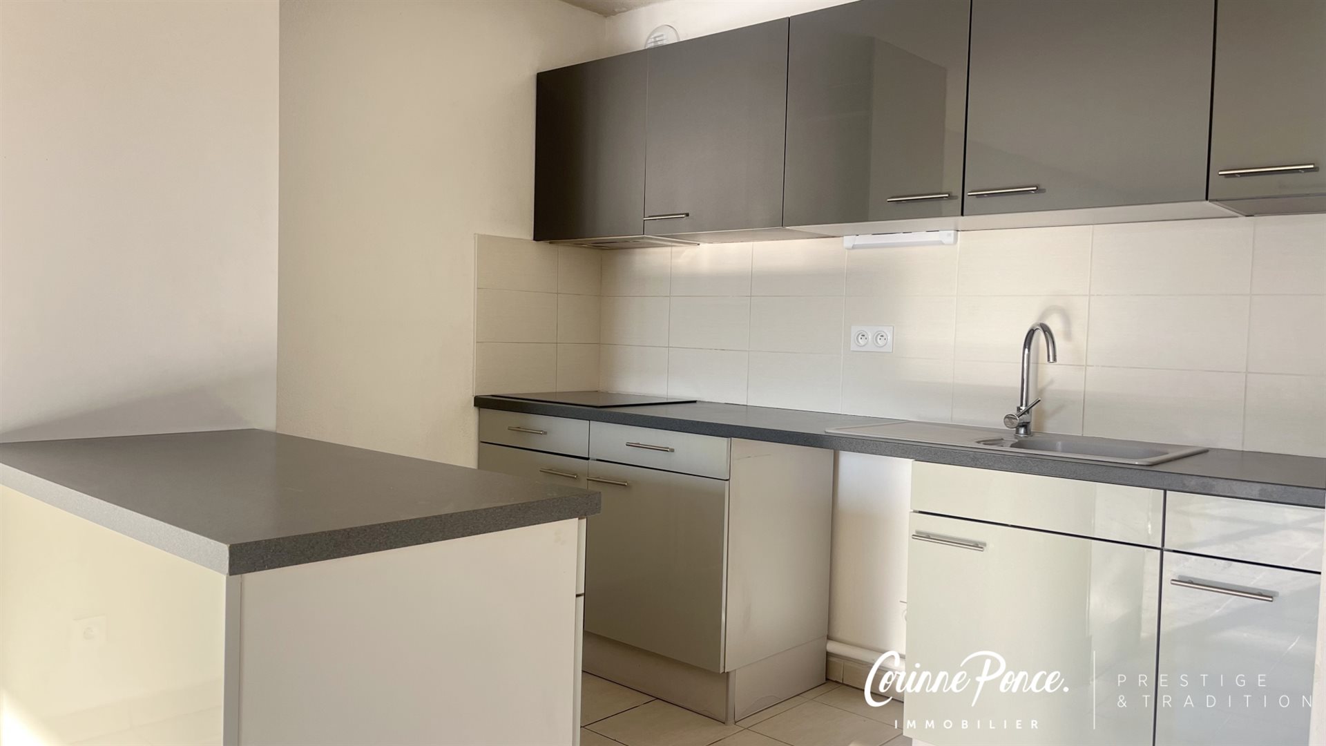 Appartement à vendre, 76m², Nîmes