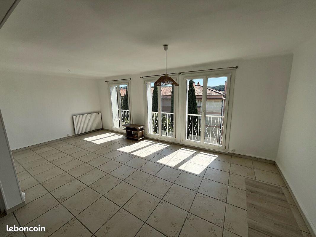 Appartement à louer, 69m², Aix-en-Provence