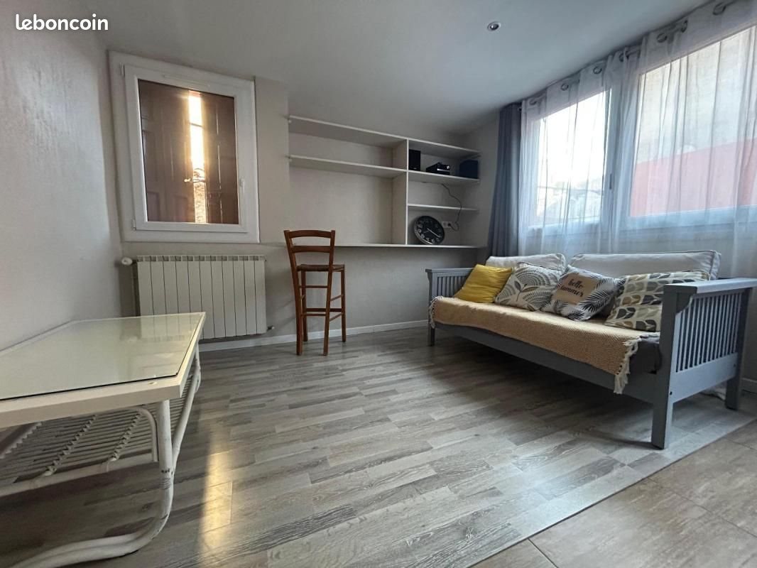 Maison à louer, 82m², Corbère