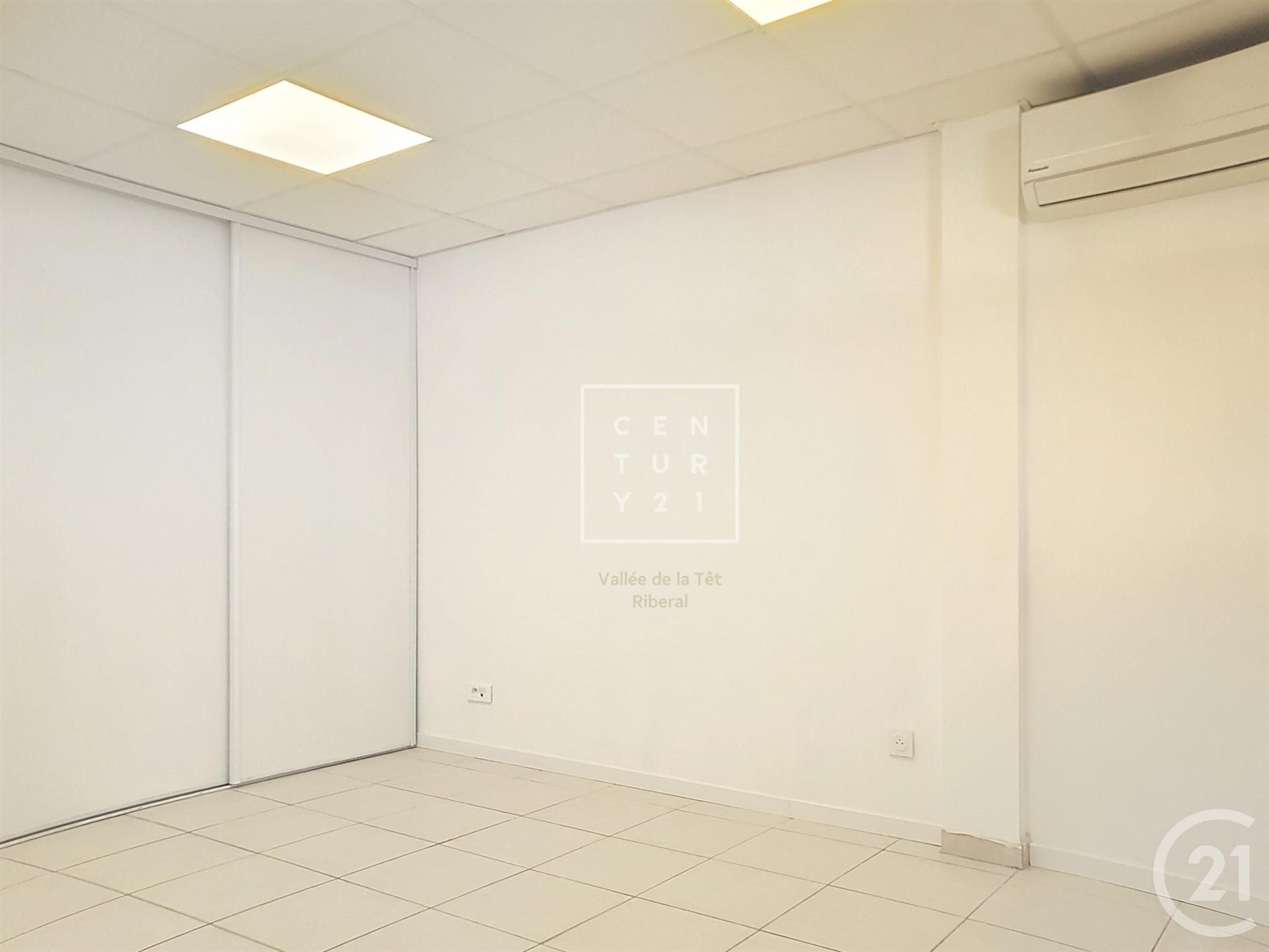 Appartement à louer, 60m², Saint-Estève