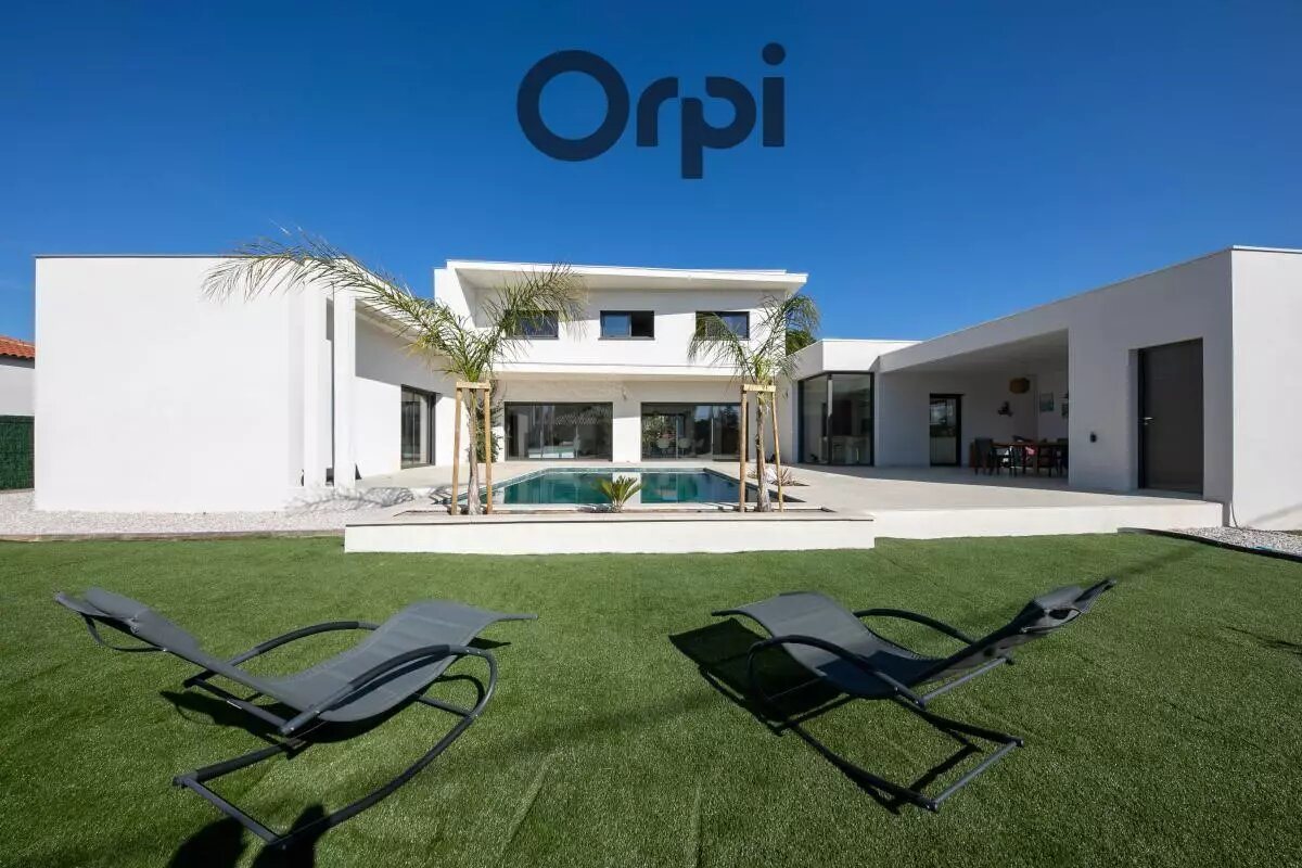 Maison à vendre, 317m², Le Soler