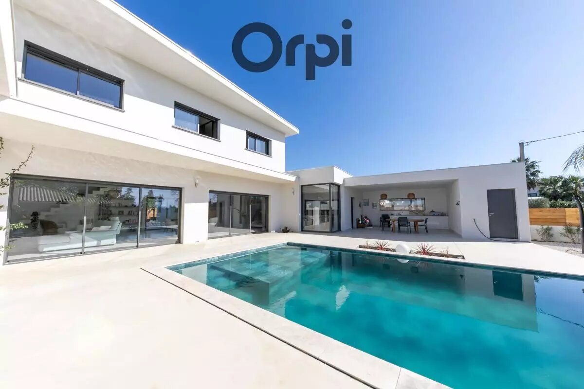 Maison à vendre, 317m², Le Soler