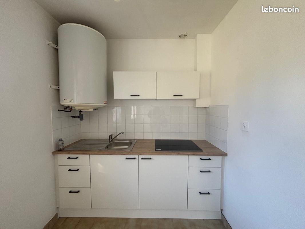 Maison à louer, 40m², Landivisiau