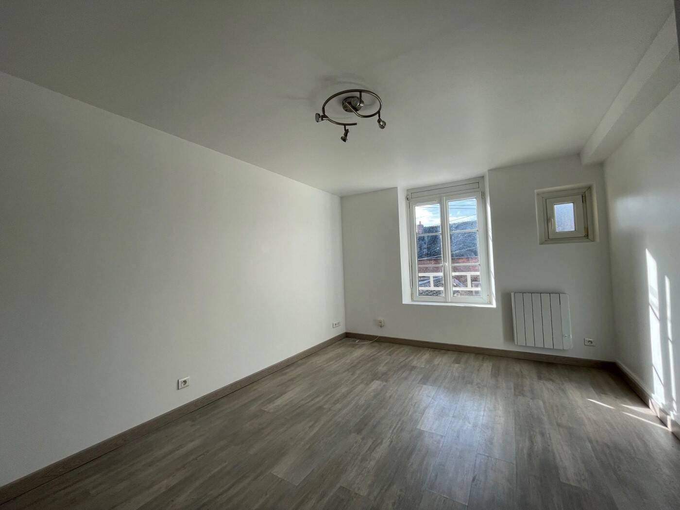 Maison à louer, 50m², Méru