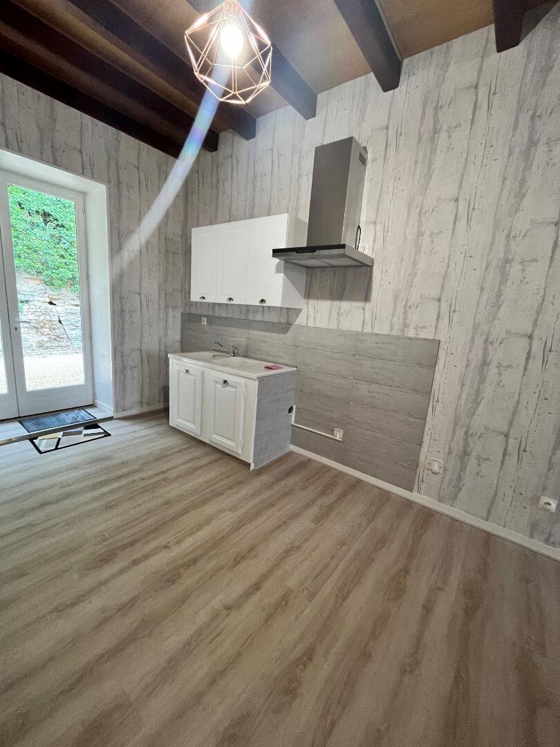 Maison à louer, 69m², Curzay-sur-Vonne