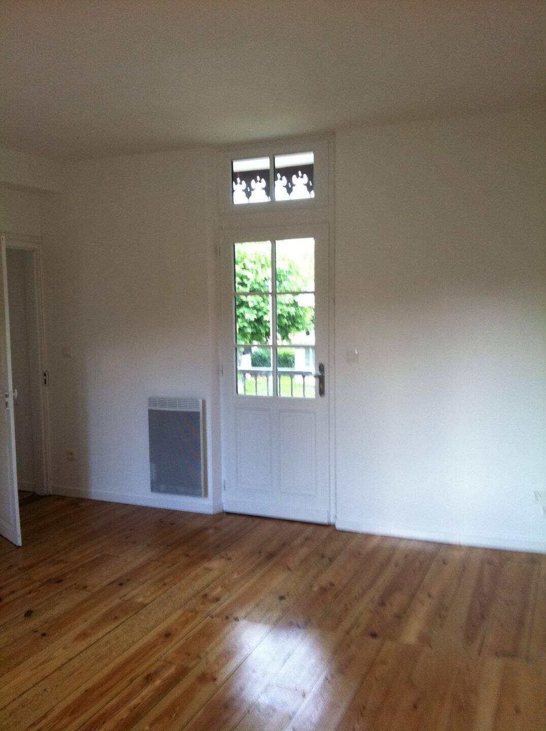 Appartement à louer, 81m², Bagnères-de-Bigorre