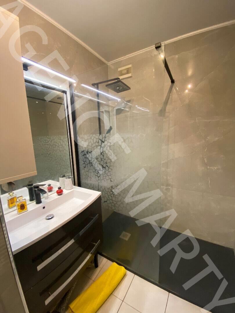 Appartement à louer, 70m², Marseille 9ème