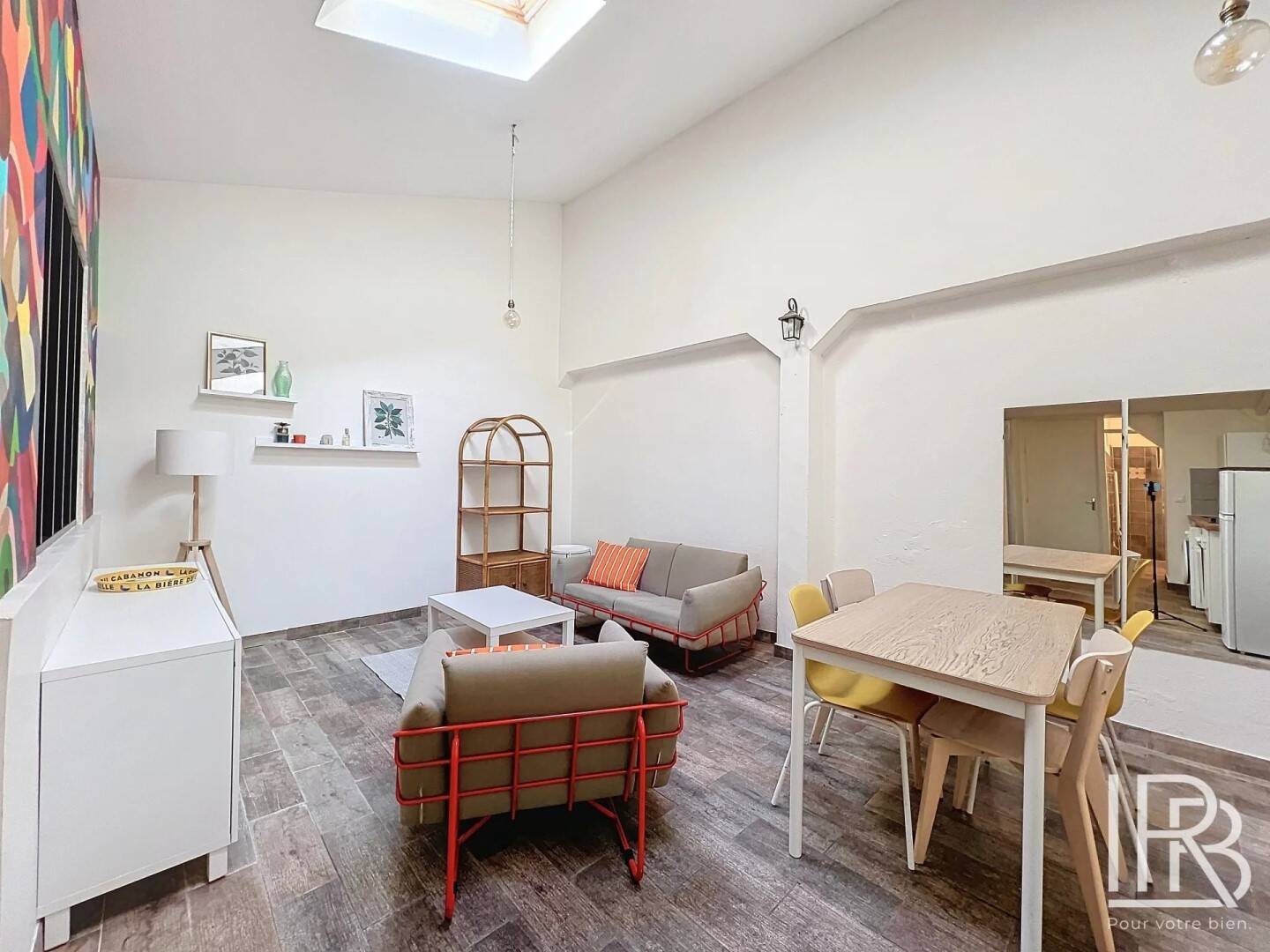 Appartement à louer, 39m², Marseille 5ème