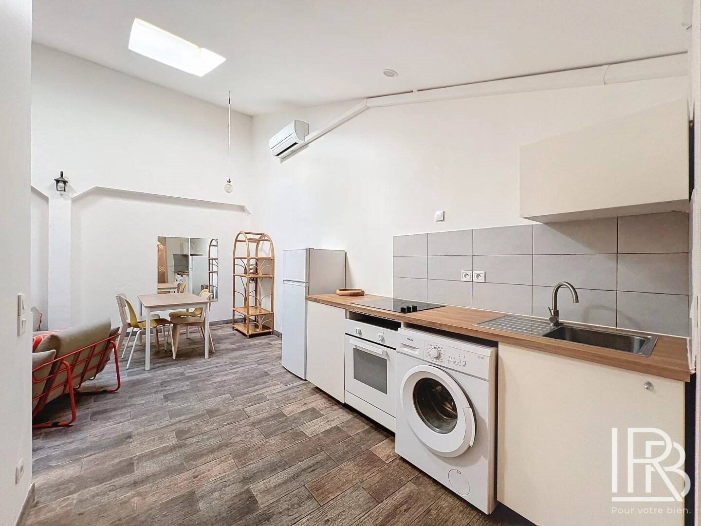 Appartement à louer, 39m², Marseille 5ème