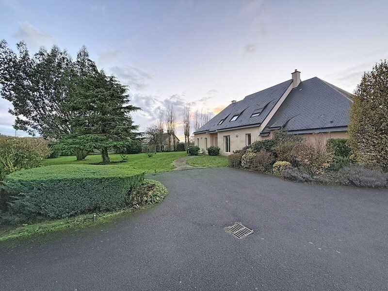 Maison à vendre, 220m², Feuguerolles-Bully