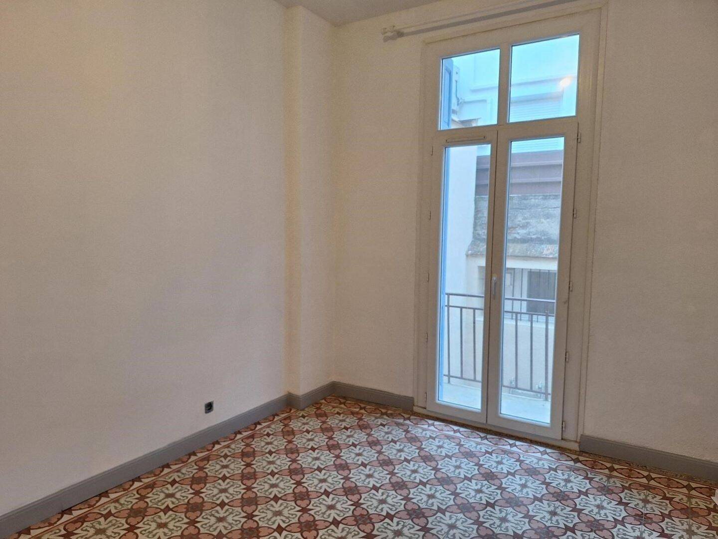 Maison à louer, 100m², Perpignan