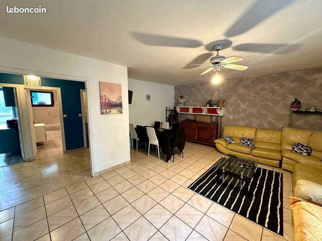 Appartement à louer, 89m², Grenoble