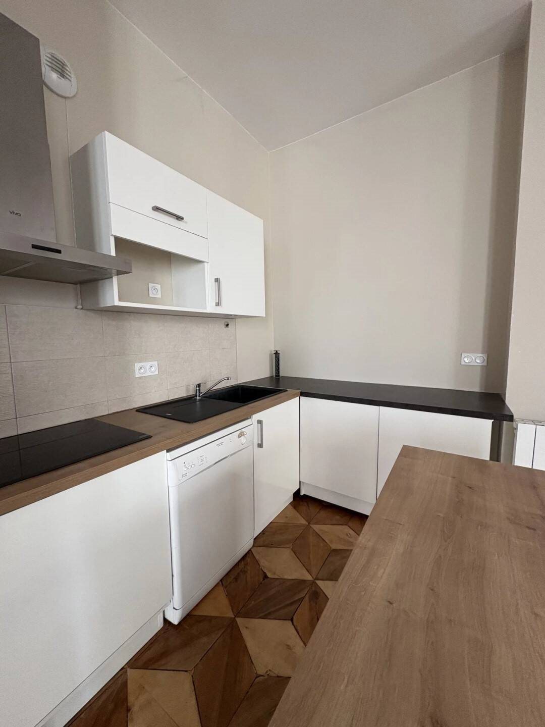Appartement à louer, 77m², Grenoble