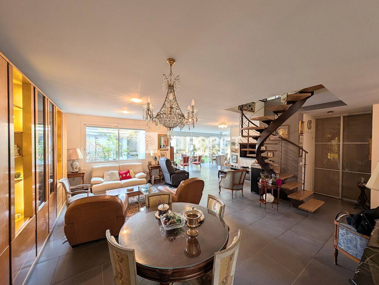 Maison à vendre, 241m², Grenoble