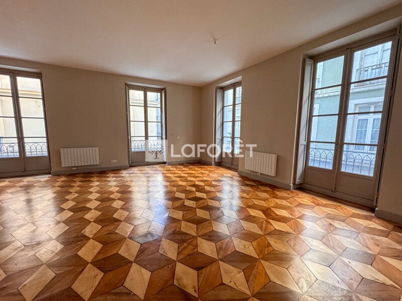 Appartement à louer, 78m², Grenoble