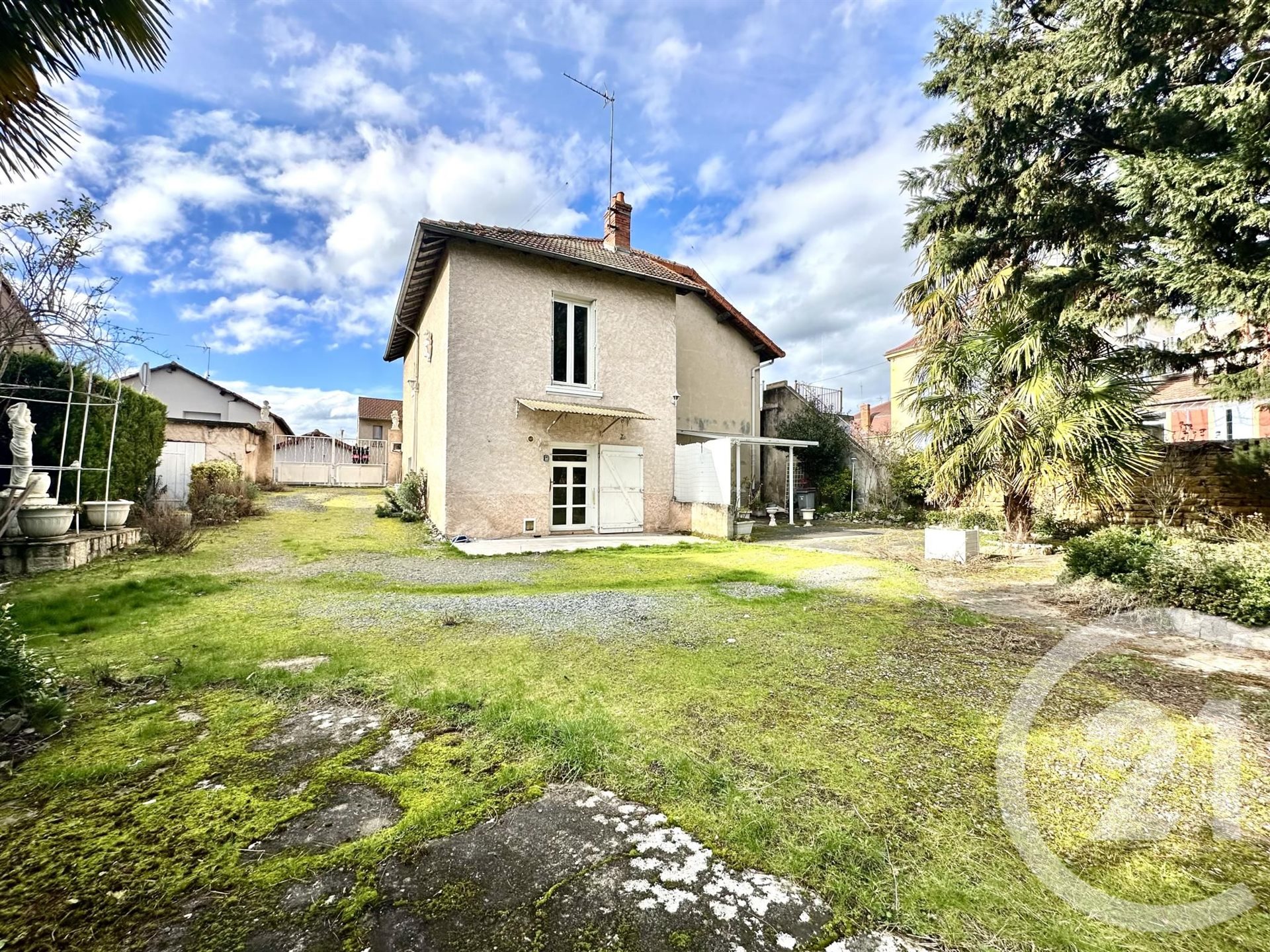 Maison à vendre, 74m², Pouilly-sous-Charlieu
