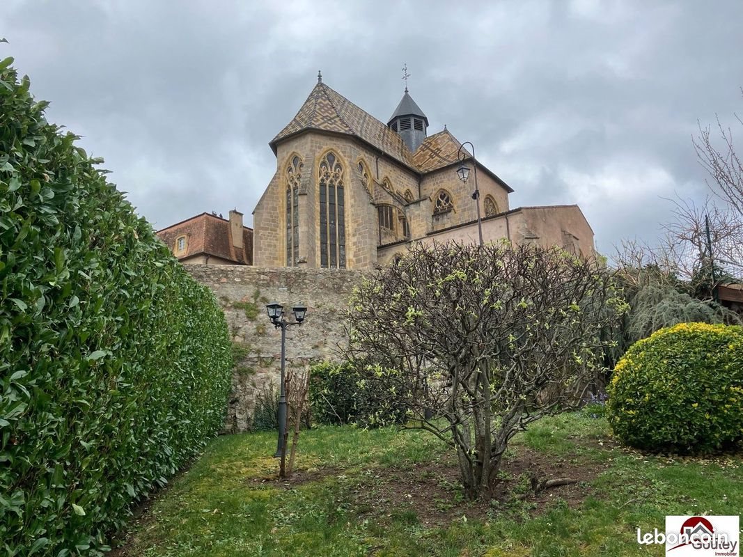 Maison à vendre, 196m², Ambierle