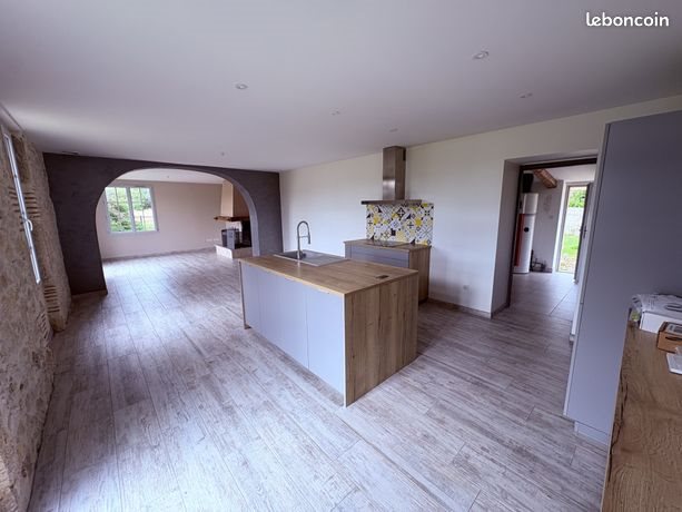 Maison à louer, 130m², Mazerolles