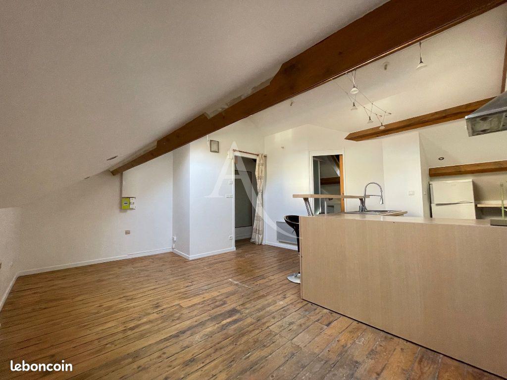 Appartement à louer, 25m², Reims