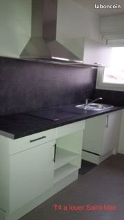 Appartement à louer, 82m², Saint-Max