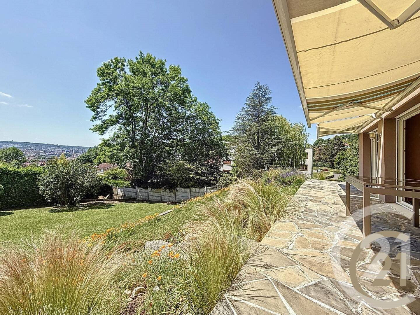 Maison à vendre, 301m², Saint-Max