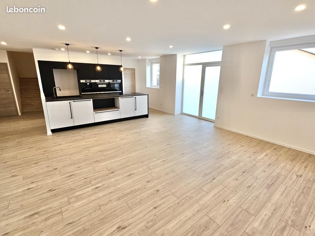Maison à vendre, 111m², Saint-Max