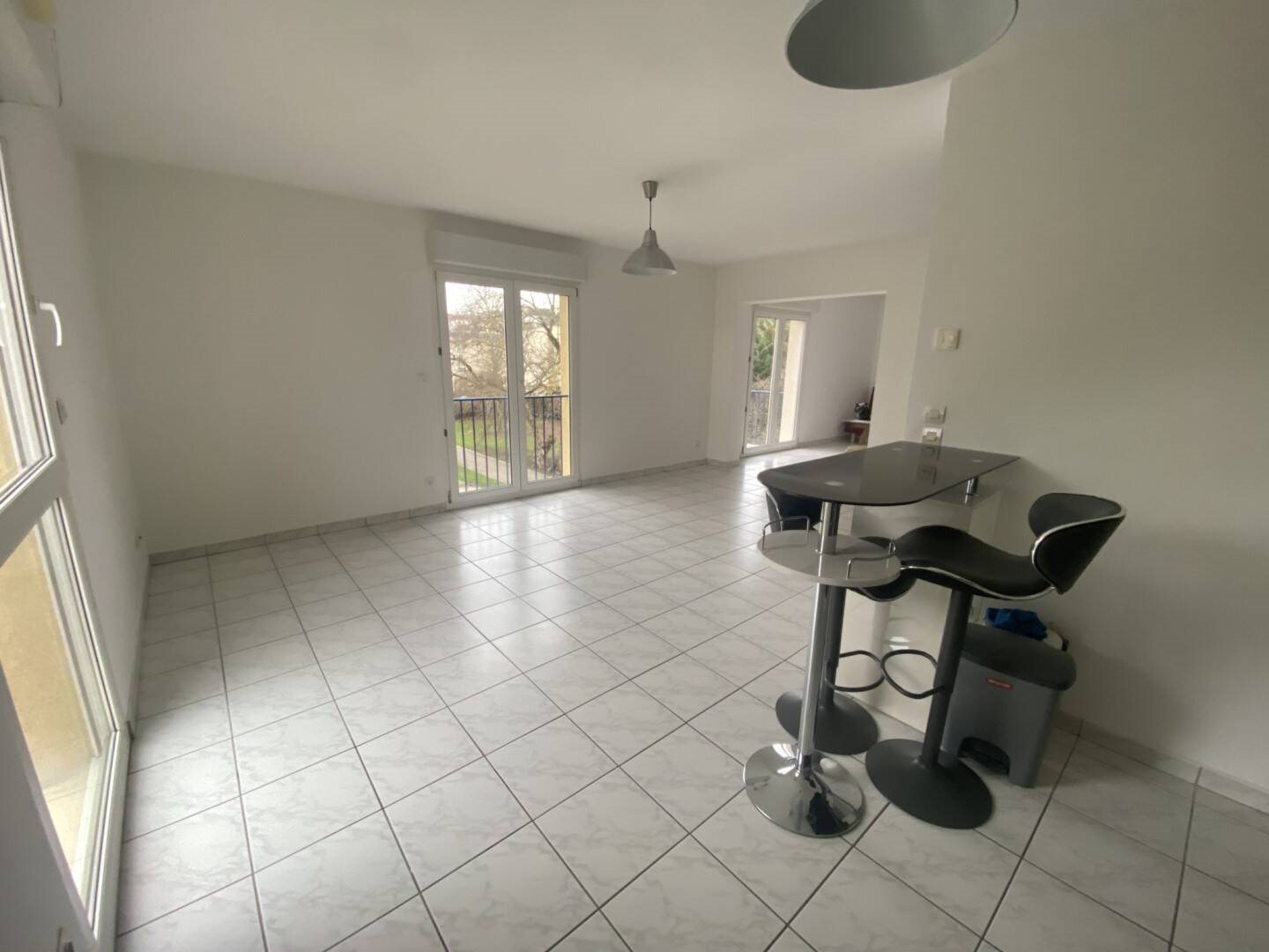 Appartement à louer, 54m², Metz