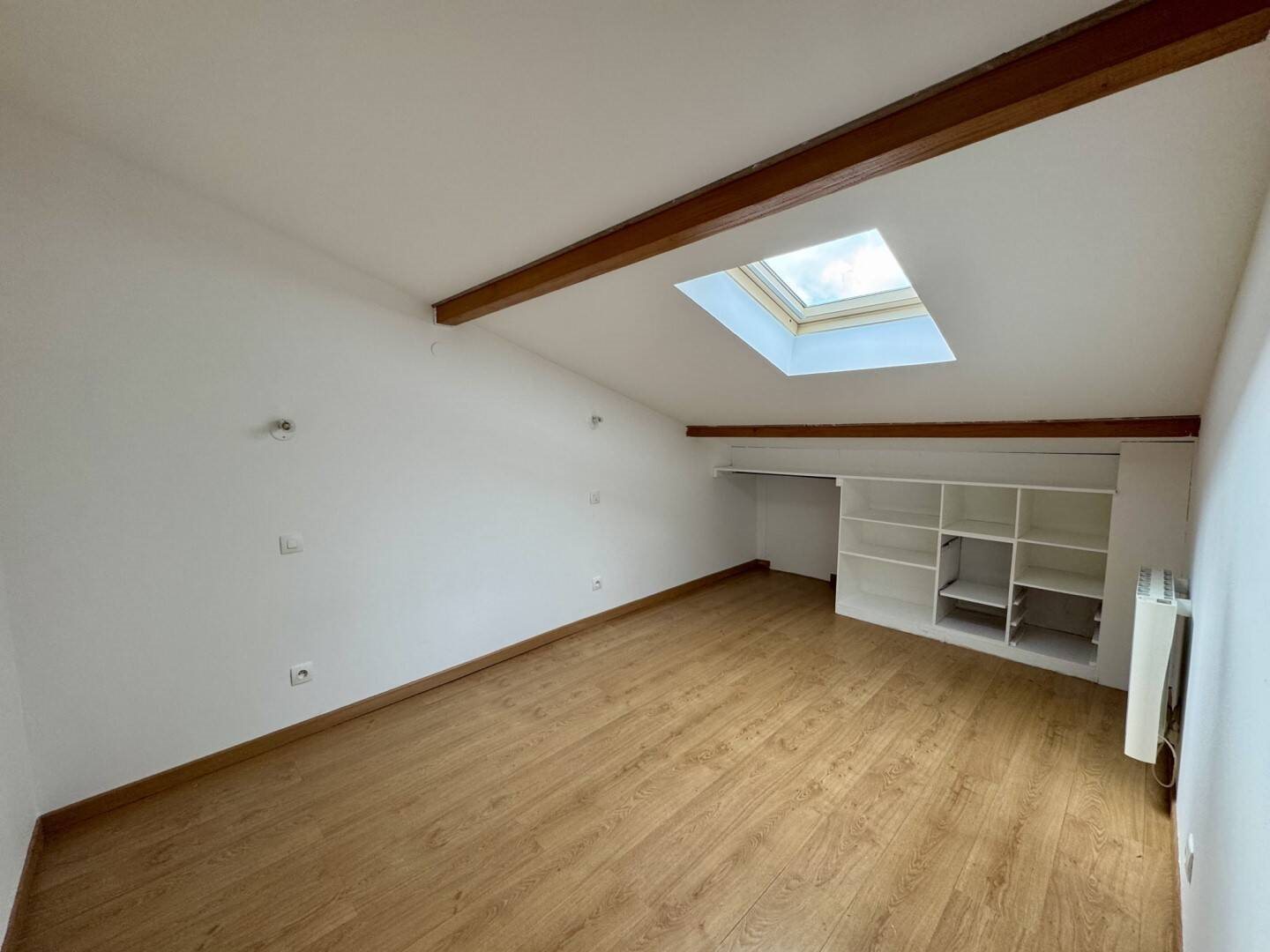 Appartement à louer, 67m², Bettelainville