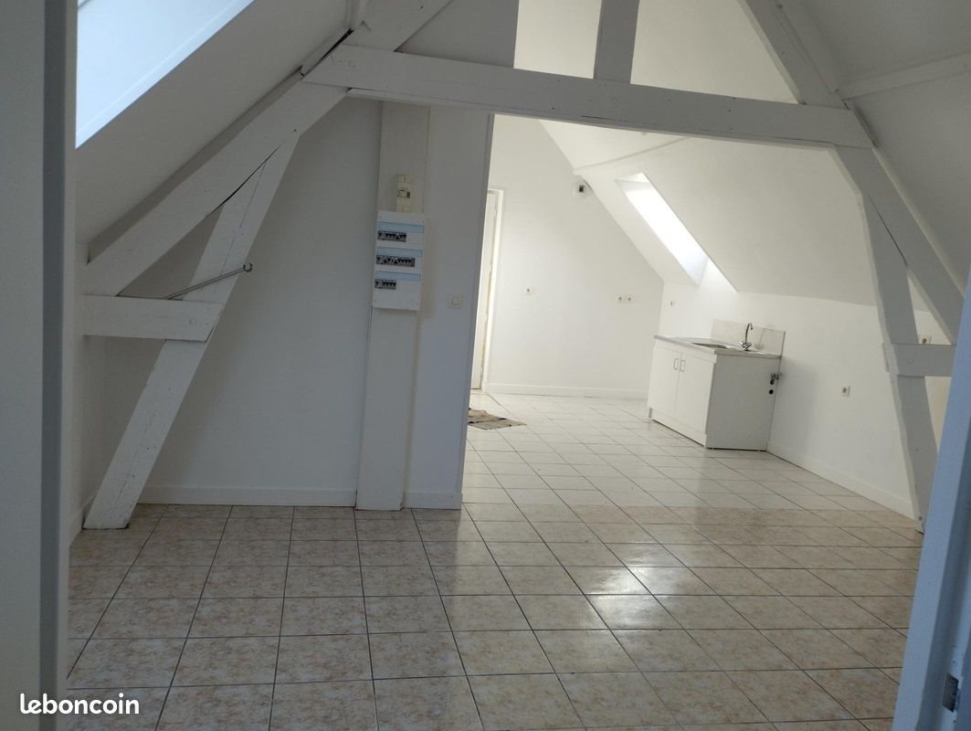 Appartement à louer, 43m², Douvrin