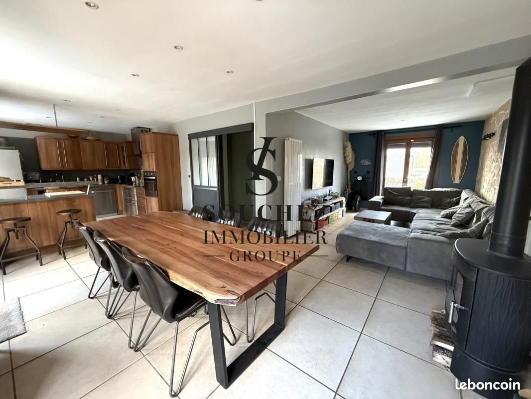 Maison à vendre, 107m², Avion