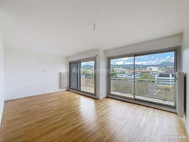 Appartement à louer, 91m², Clermont-Ferrand