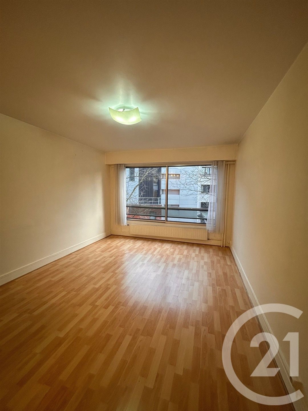 Appartement à louer, 27m², Paris 19ème