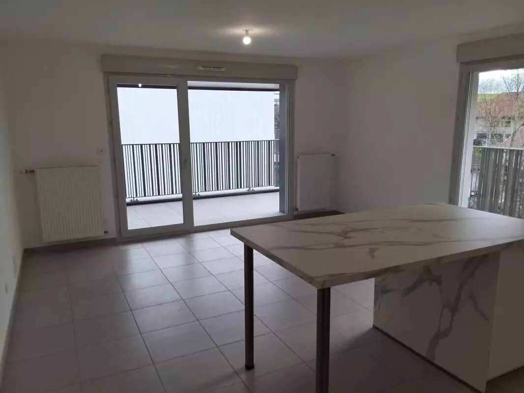 Appartement à louer, 69m², Cusy